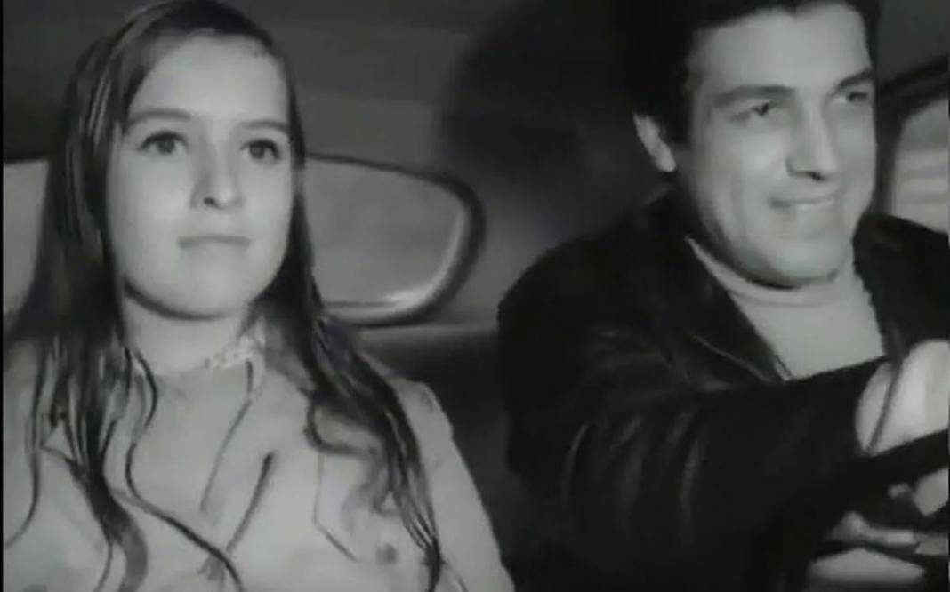 Hülya Koçyiğit'in kız kardeşi meğer ondan önce ünlüymüş! İlk kez öğrenenler hayrete düştü 4